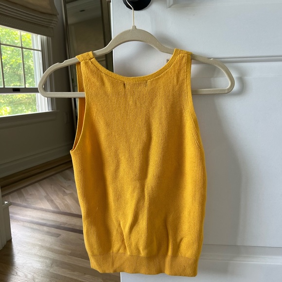 Banana republic knot top - Picture 2 of 4